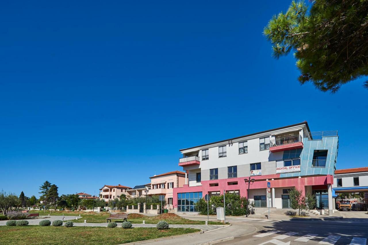 Apartment Bellavista Sea View Умаг Екстериор снимка