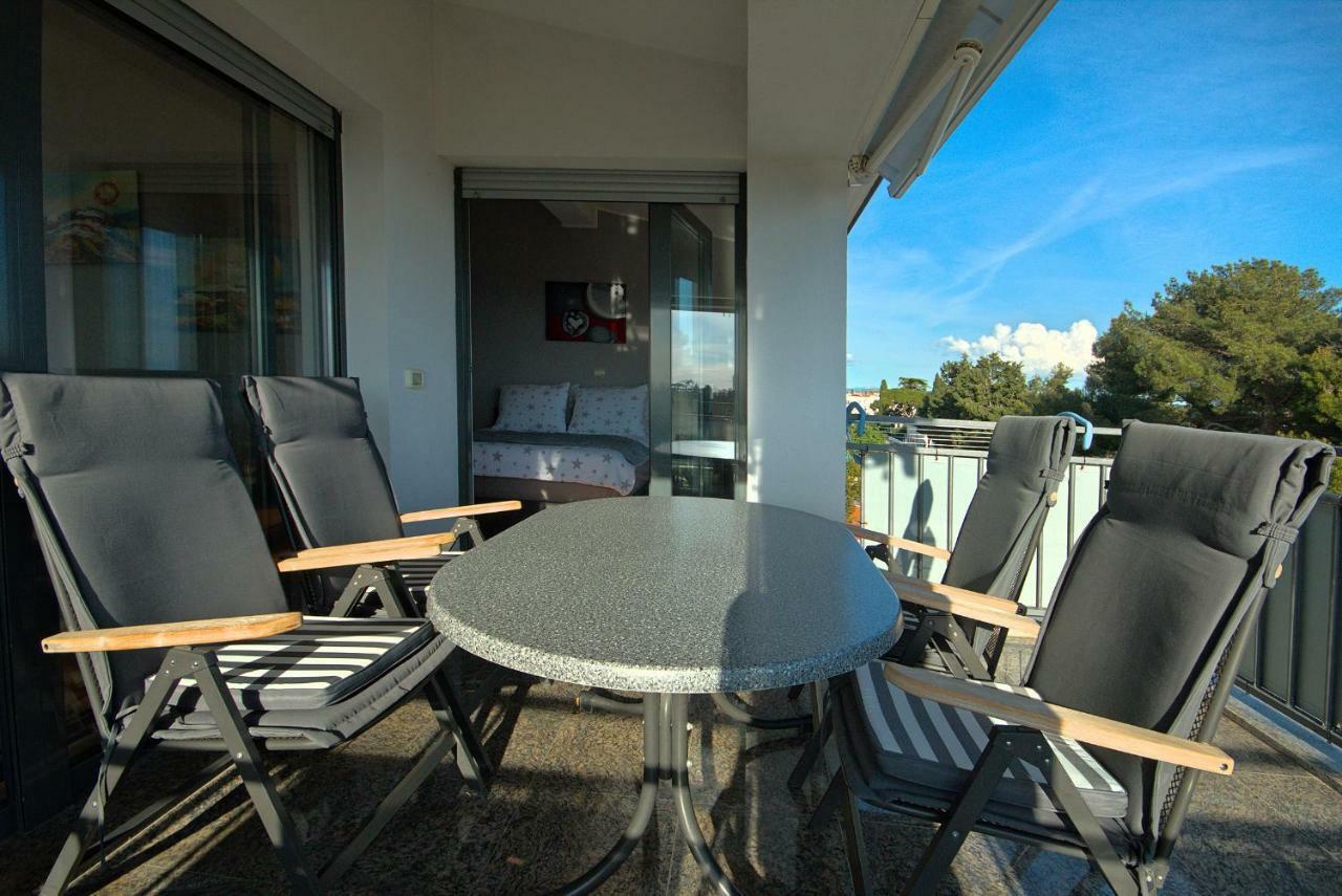 Apartment Bellavista Sea View Умаг Екстериор снимка